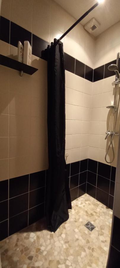 Chambre Chez L'Habitant Avec Spa Et Petit-Dejeuner En Lisiere De Foret Le Teich Luaran gambar