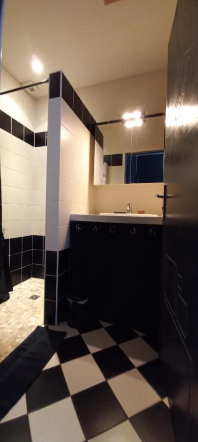 Chambre Chez L'Habitant Avec Spa Et Petit-Dejeuner En Lisiere De Foret Le Teich Luaran gambar
